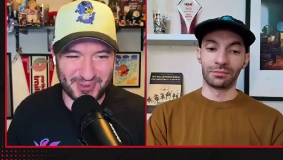 拓媒：今年杨瀚森可能大部分时间还是在发展联盟 他需要长期培养